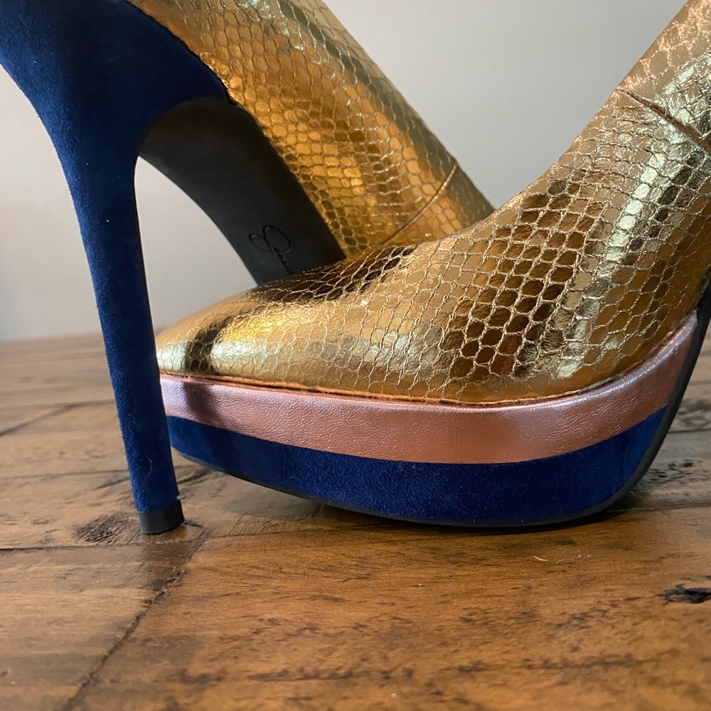 Jessica Simpson Pumps - Picture 8 of 10